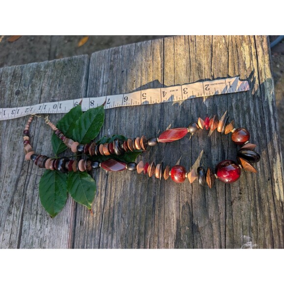 Vintage Wood Beaded Necklace: Red Chunky Necklace - Picture 14 of 16